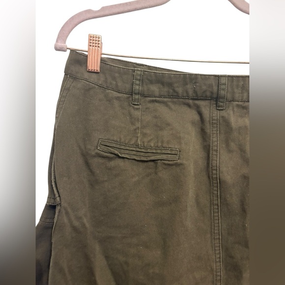 Zara Khaki A-Line Skirt with Floral Accent - Picture 2 of 4